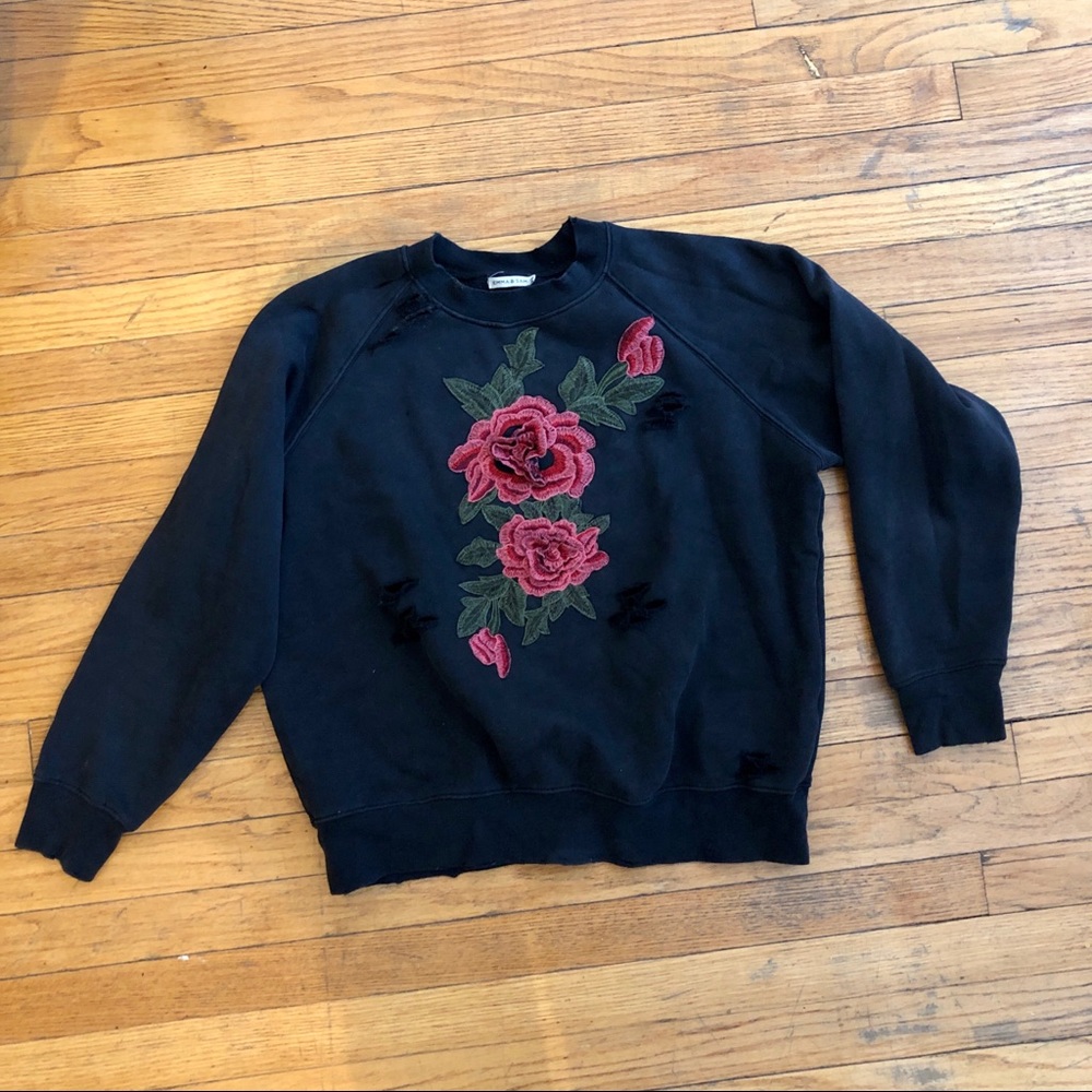 LF CREW NECK SWEATSHIRT